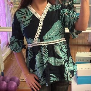 Elegant Black and Green Leaf Print Blouse